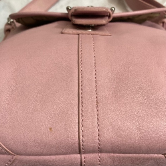 Coach pink leather soho two way crossbody messenger bag - Picture 11 of 16